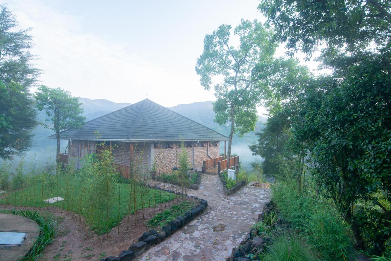 Gorilla Leisure Lodge Kisoro Bagian luar foto