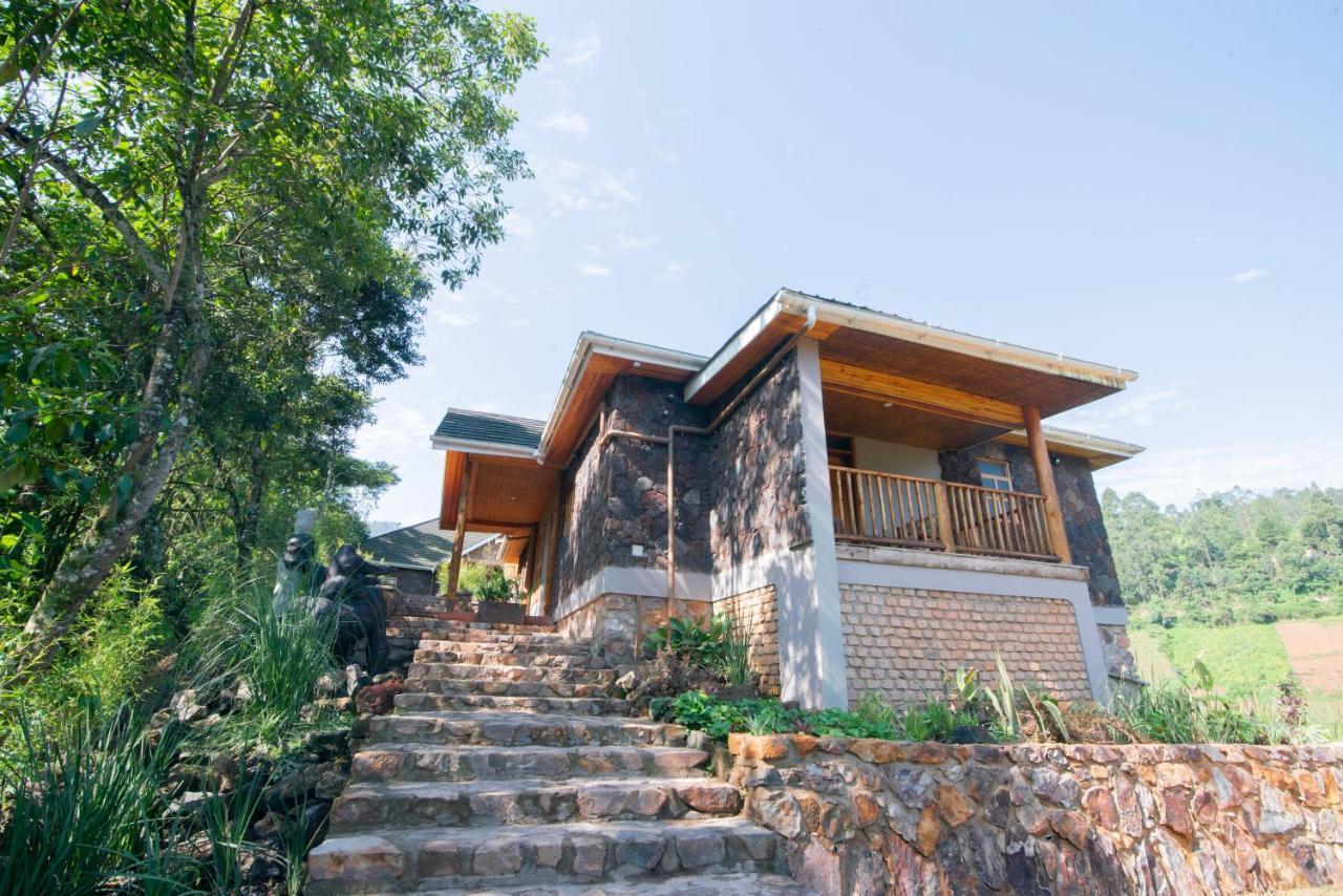 Gorilla Leisure Lodge Kisoro Bagian luar foto