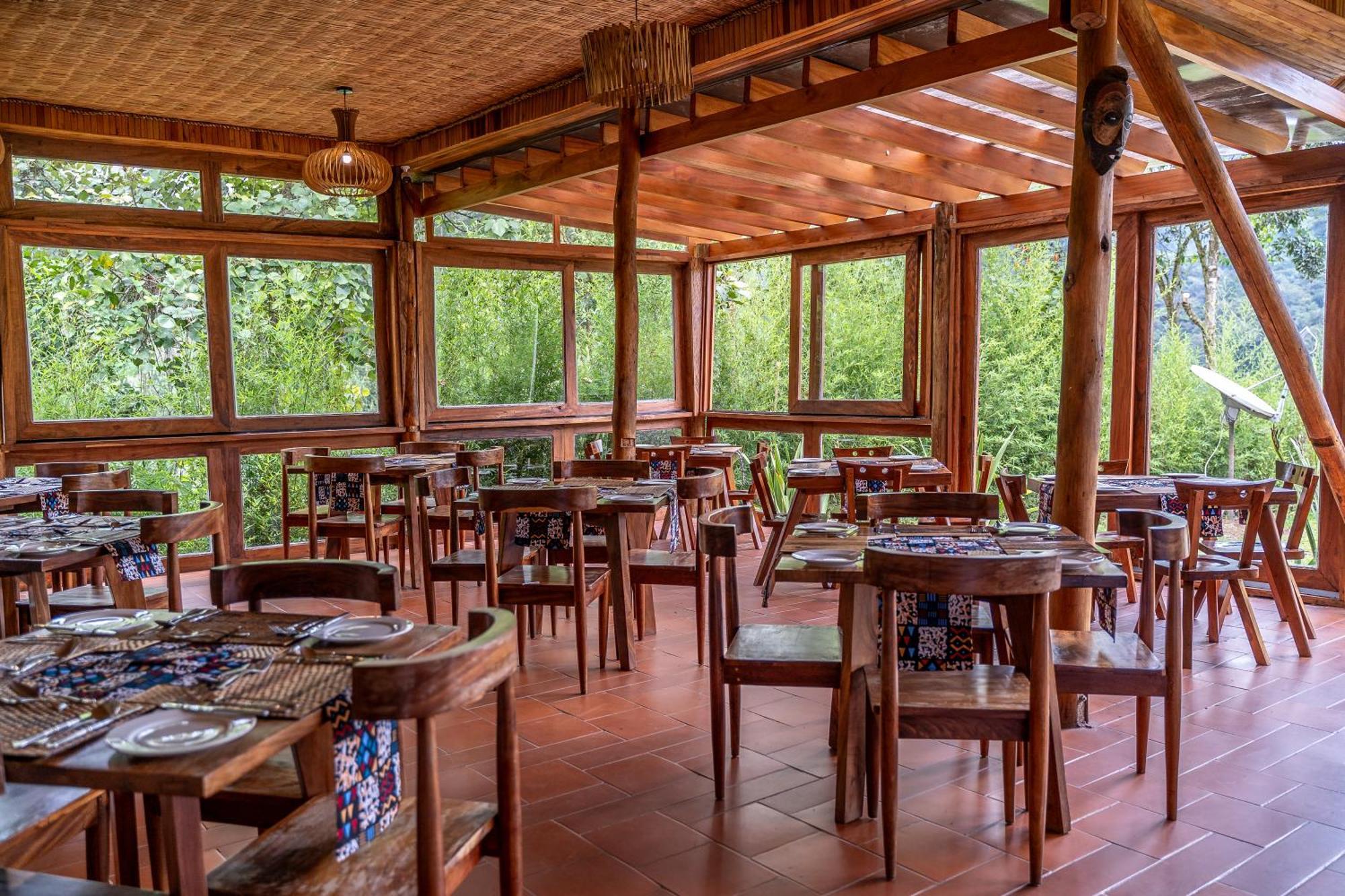 Gorilla Leisure Lodge Kisoro Bagian luar foto