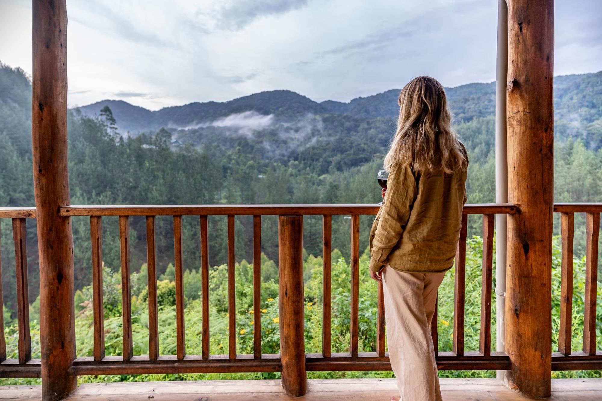 Gorilla Leisure Lodge Kisoro Bagian luar foto